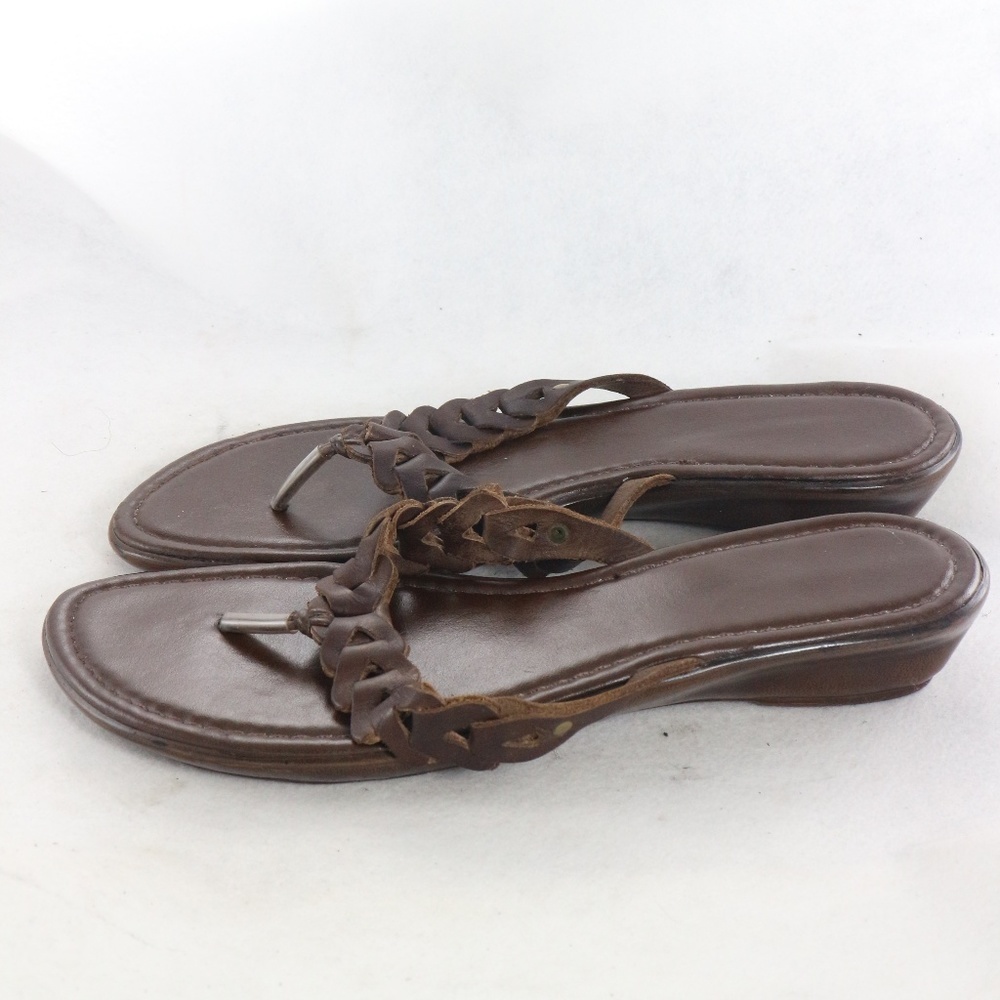 CABIN CREEK Brown Leather Low Heel Thong Sandals SZ 10